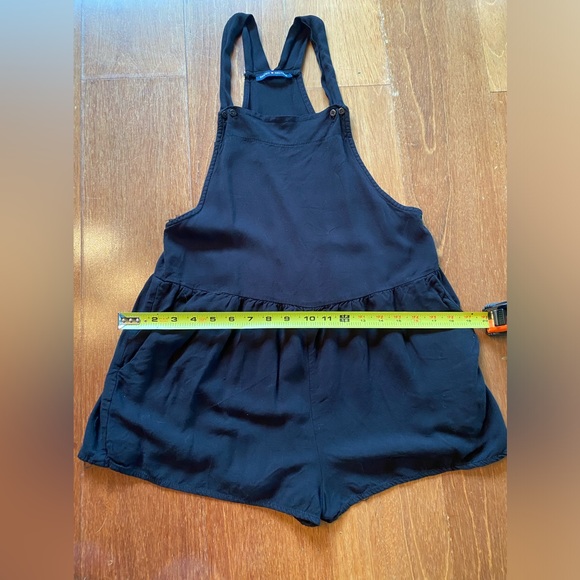 Vintage Brandy Melville romper play suit . Xs-s black . Excellent condition - Picture 3 of 7